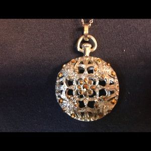 Pendant Necklace